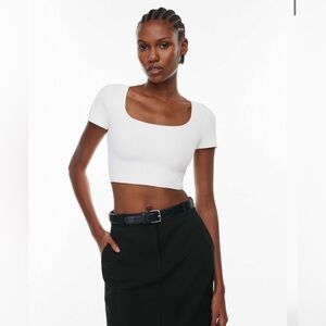 Aritzia Babaton sculpt knit square neck top